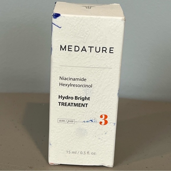Medature Niacinamide Hexylresorcinol Hydro Bright Treatment 3 - Picture 4 of 10